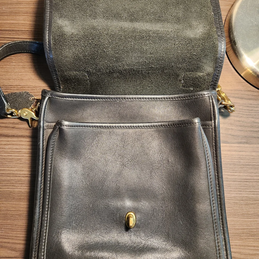 Vintage Black Coach Station Bag 5130 Crossbody Bag - Picture 3 of 11